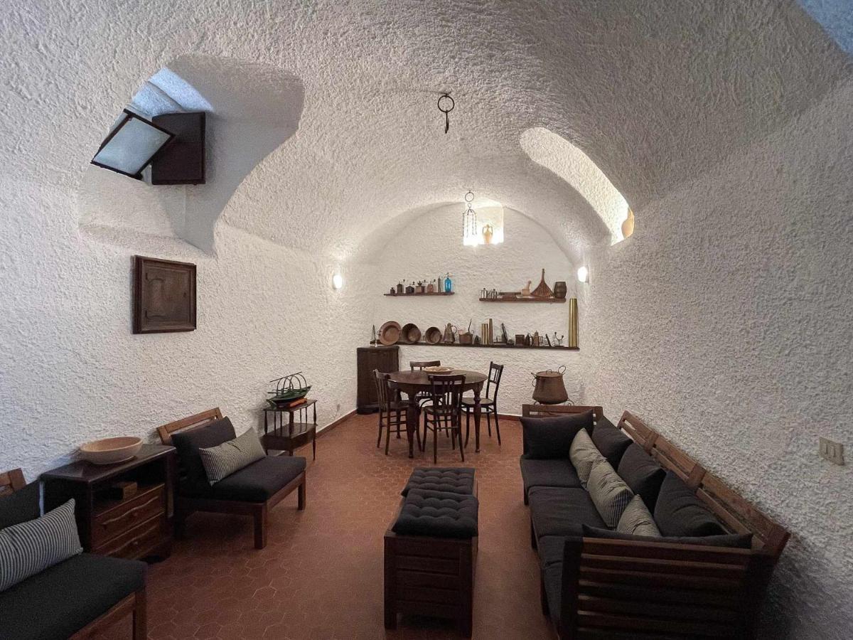 Il Convento Ancient Apartment With Private Garden Bellagio Buitenkant foto