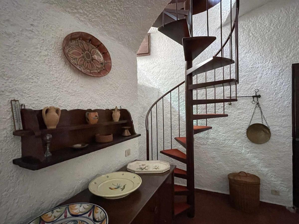 Il Convento Ancient Apartment With Private Garden Bellagio Buitenkant foto
